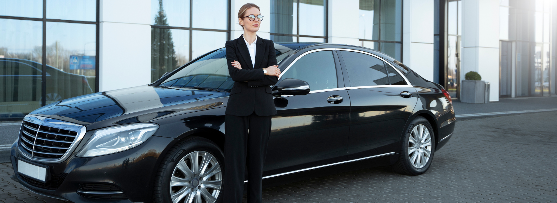 Chauffeur VTC Lille, Mise à disposition Véhicule avec Chauffeur VTC Lille Privé VIP, Nous proposons un Service de chauffeur VTC Lille privé VIP complet